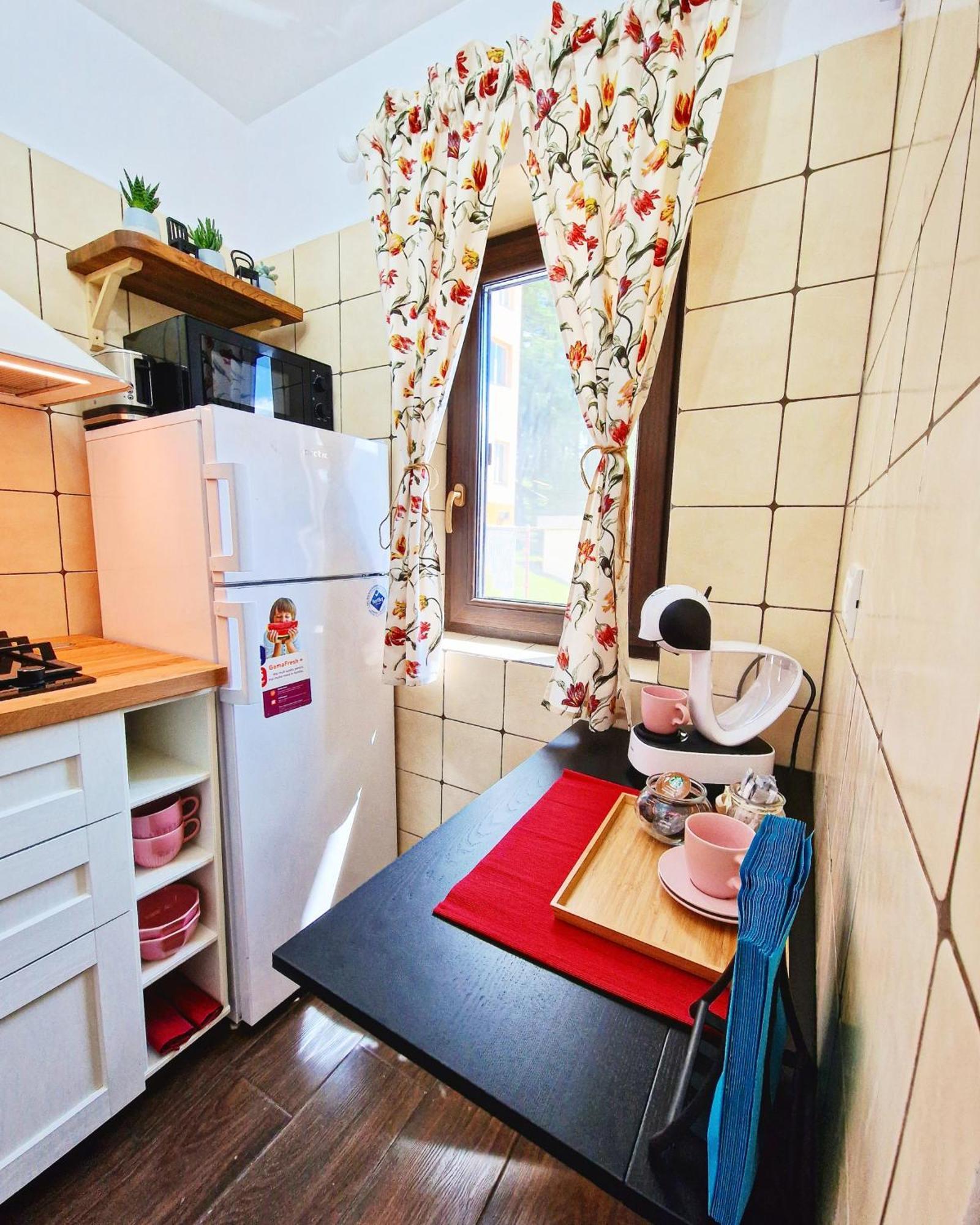 Amor Tirol Busteni (Adults Only) 외부 사진