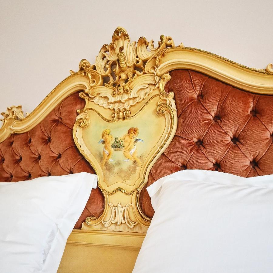 Amor Tirol Busteni (Adults Only) 외부 사진